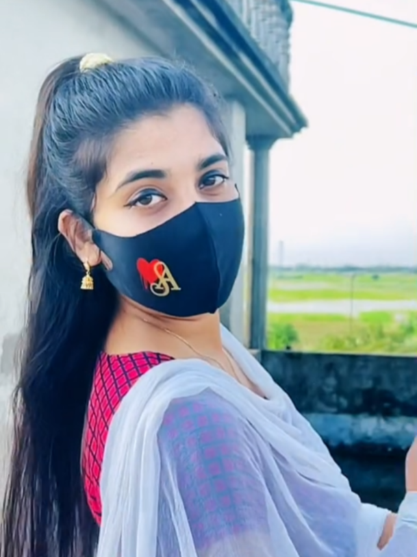 @QueenGirl🌸Anamika