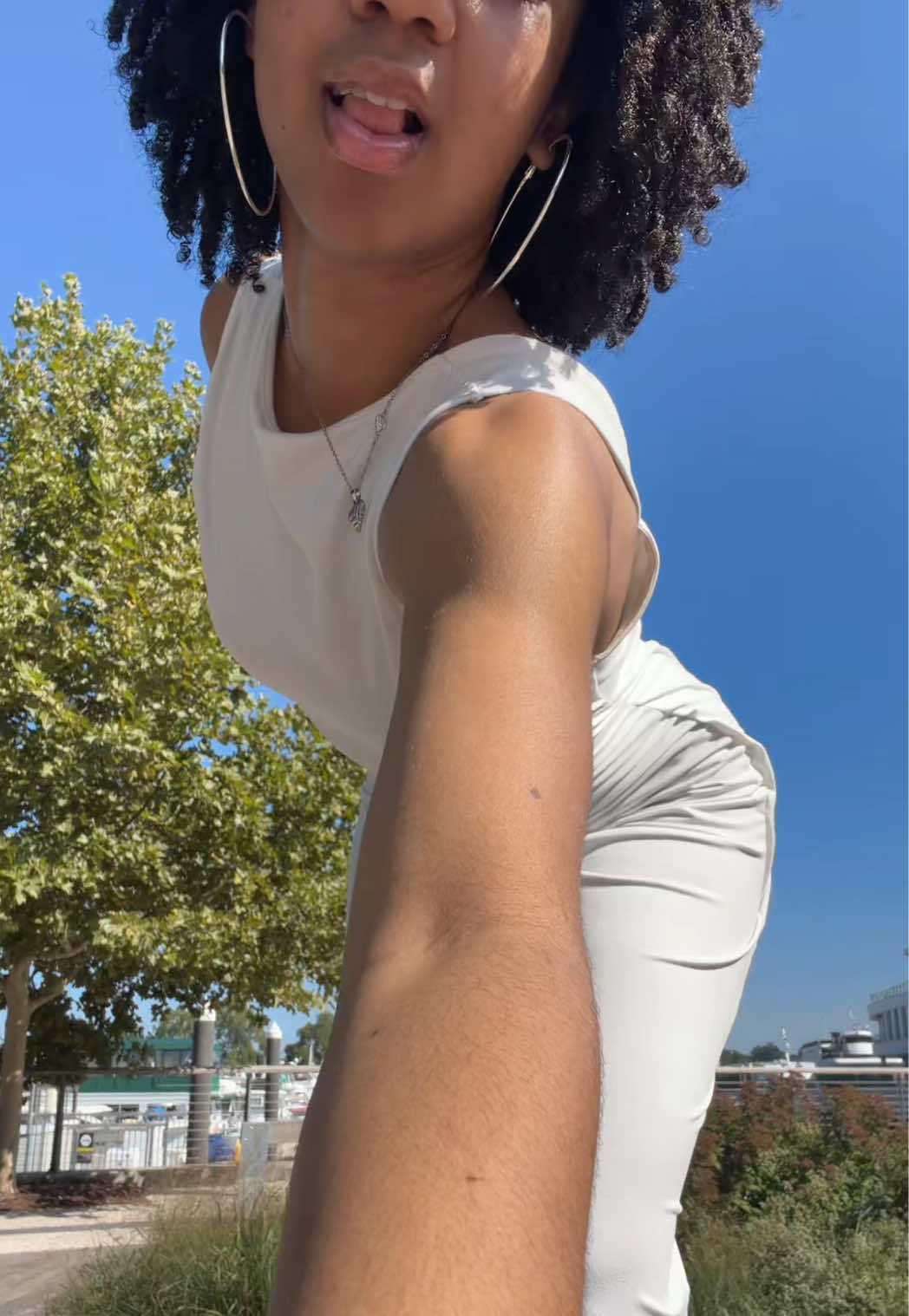 @tinyy