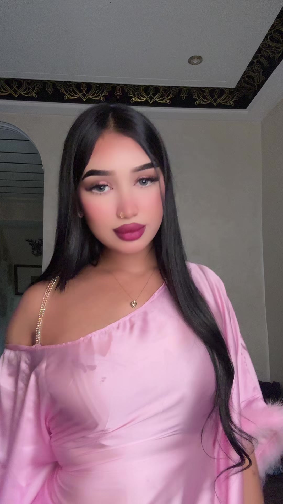@🦋