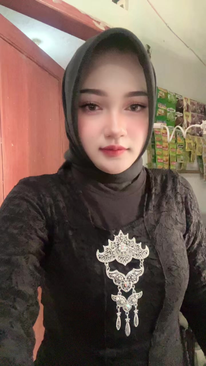 @Indyrhmaa