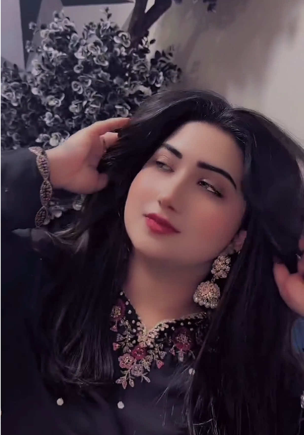 @Emaan Fatima62