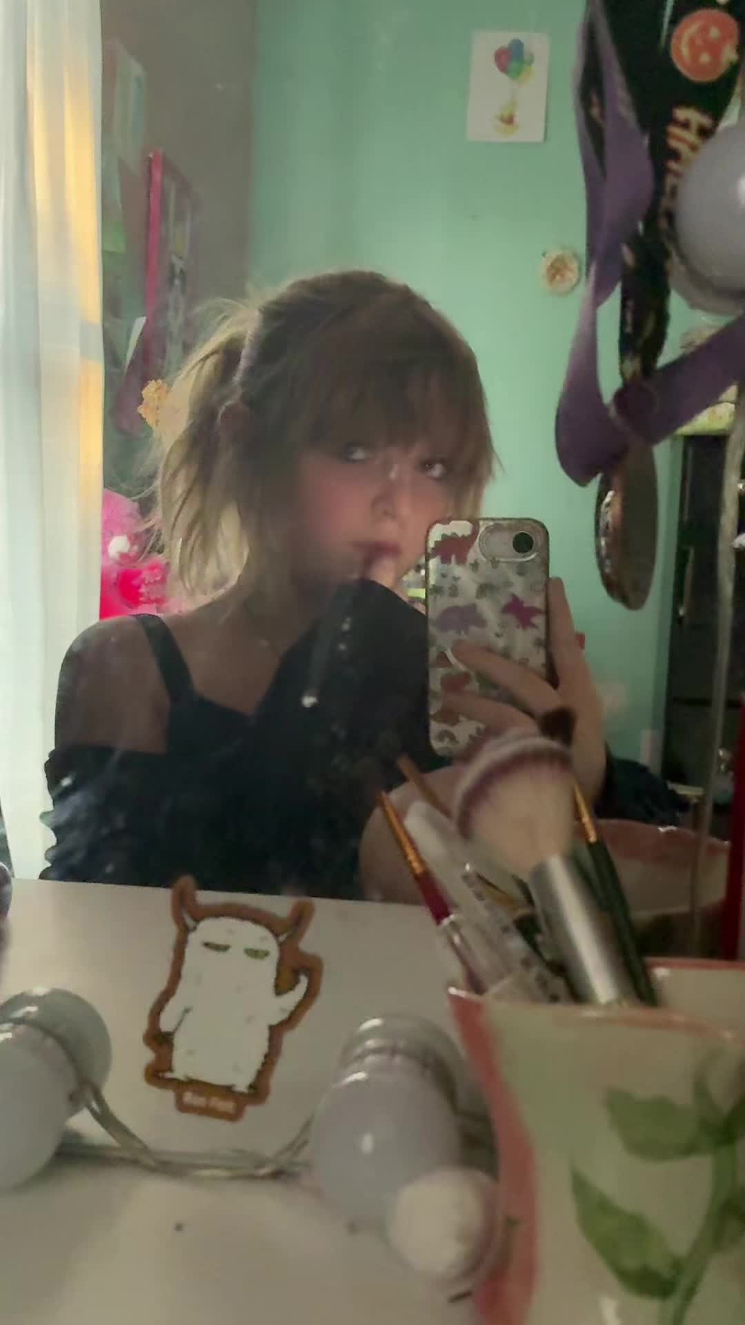 @lucyy