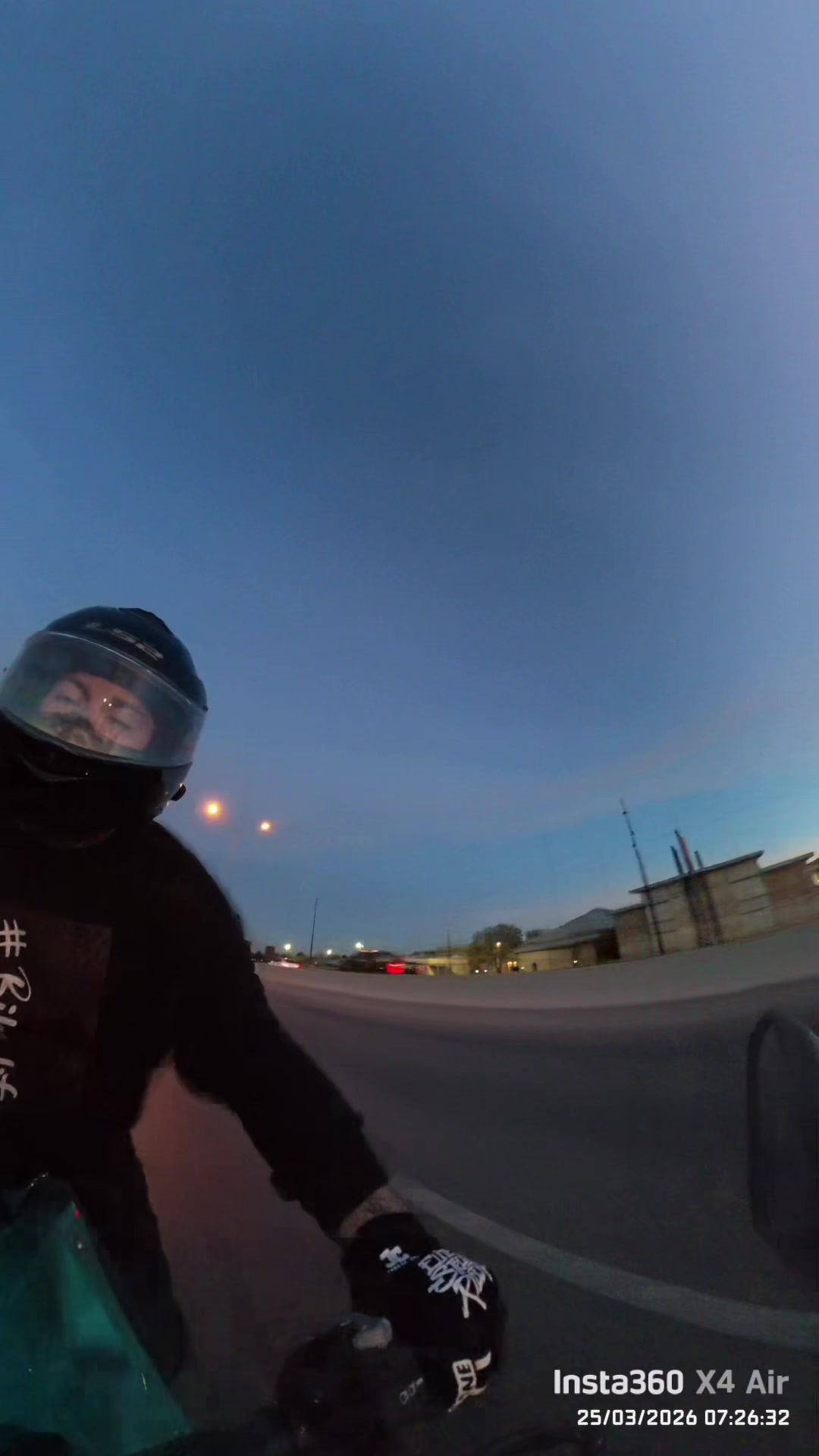 @LbkGsx8R
