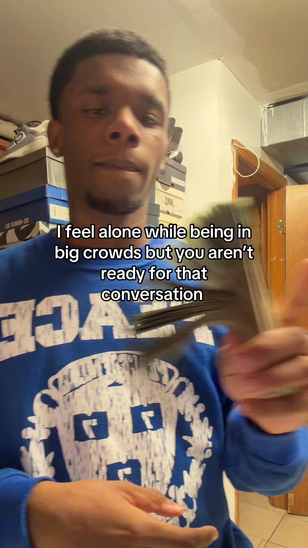 @￼