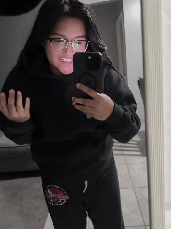 @ɴᴏᴠᴀ 🕷️