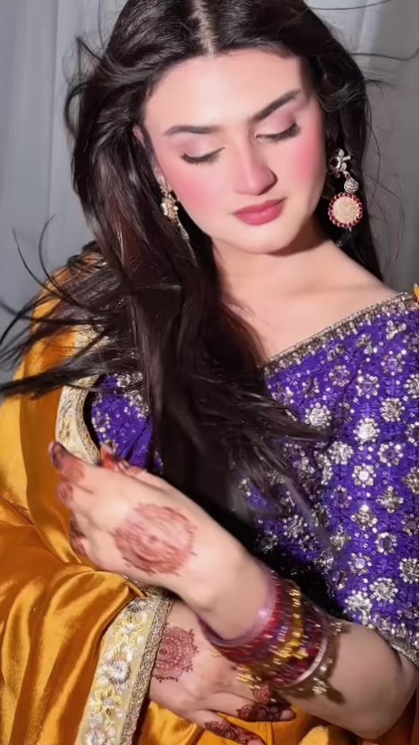 @HiraMani