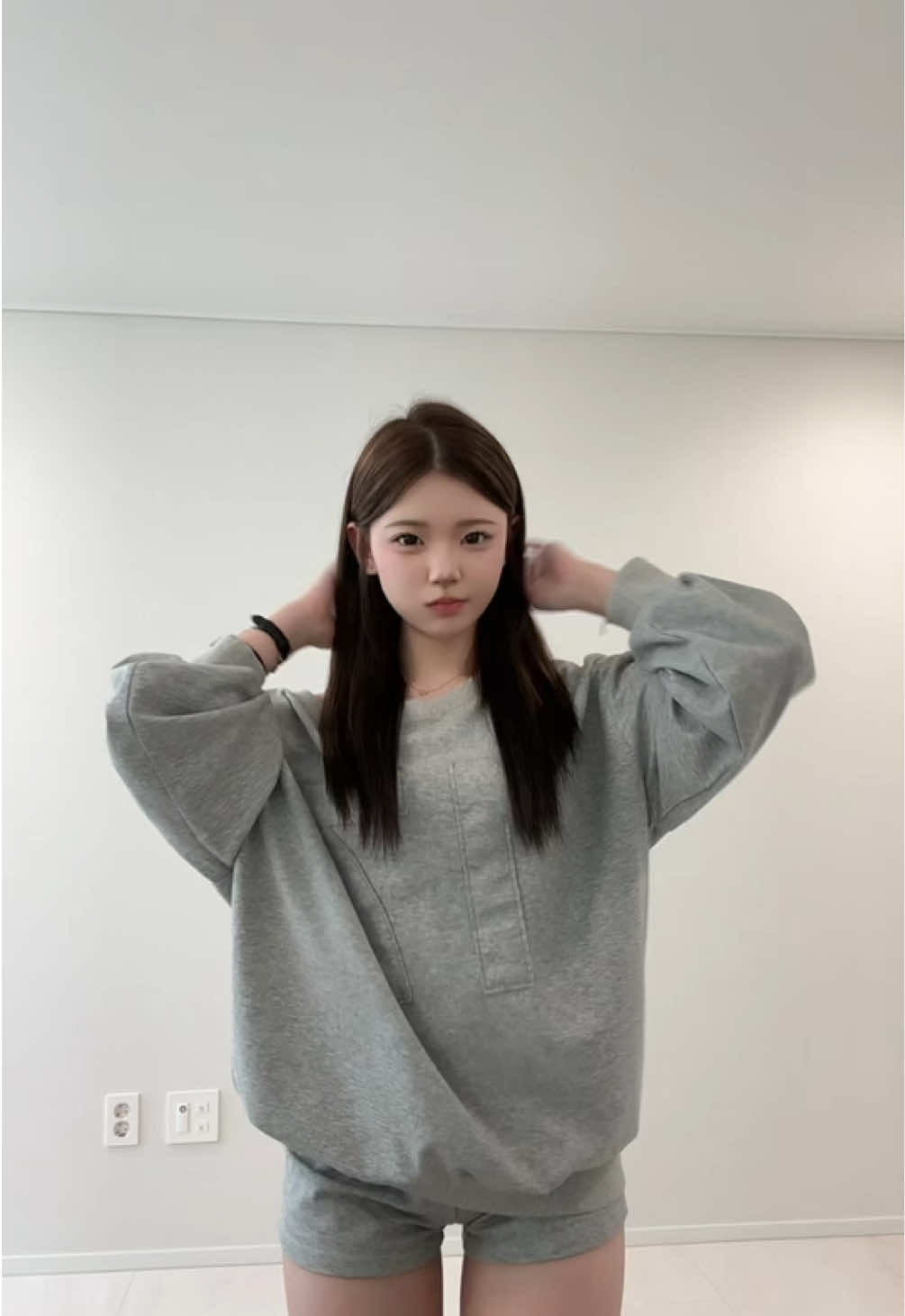 @시현