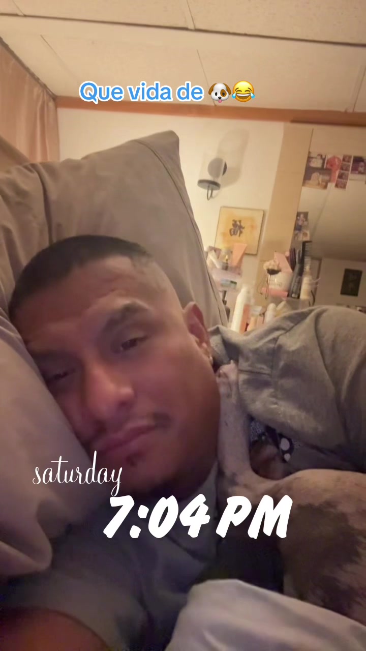 @Mister_Dimples_24