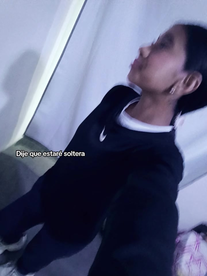 @C.R🌷🌈🪐🌌