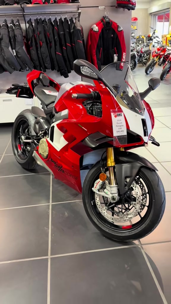 @MotoBros