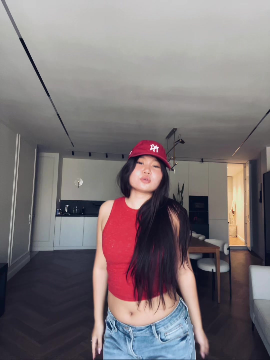 @098bv