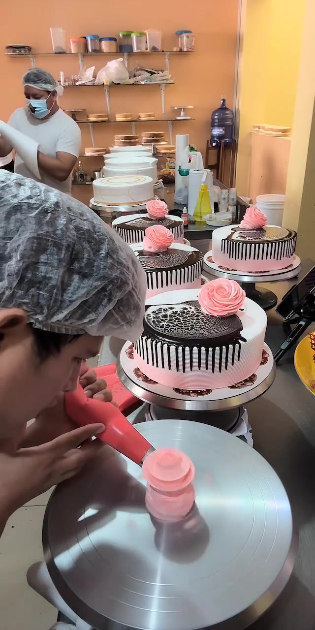 @Noah Cake💖🍿