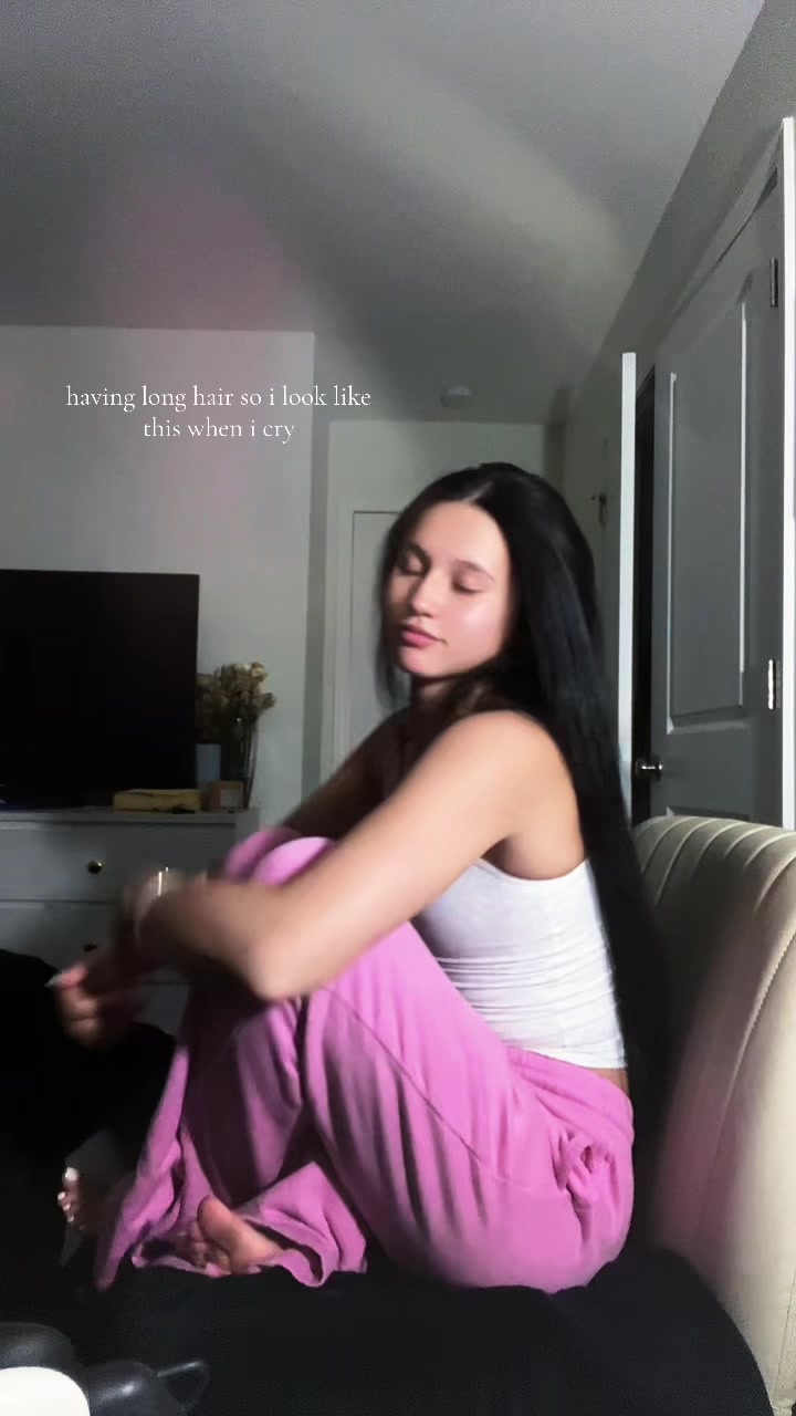 @chloe