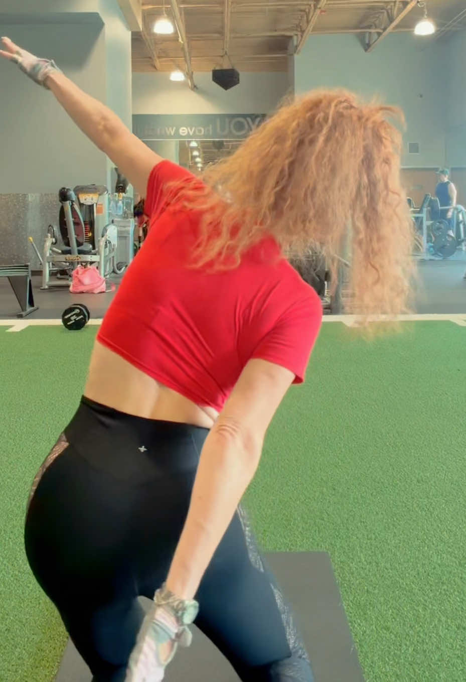 @tamarathorne