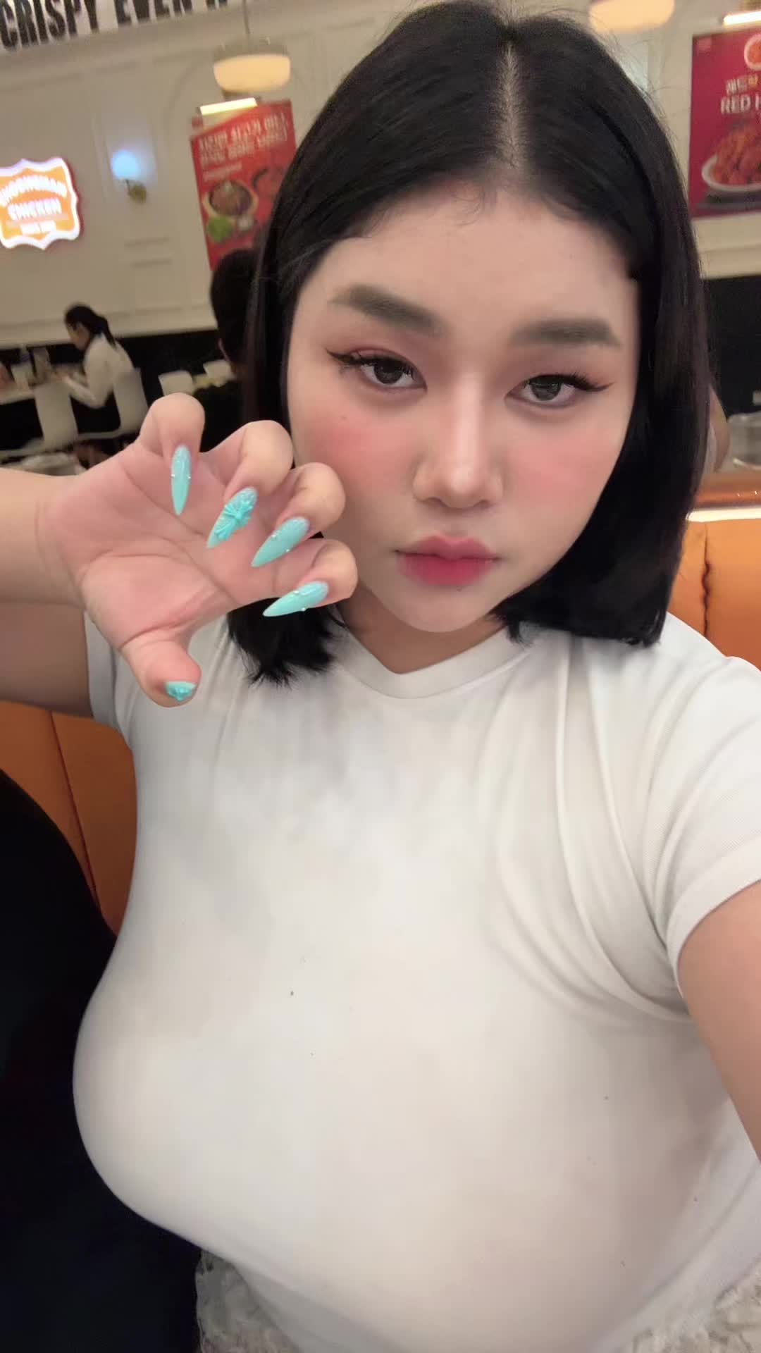 @ยัวชอร์ตี้ 💋