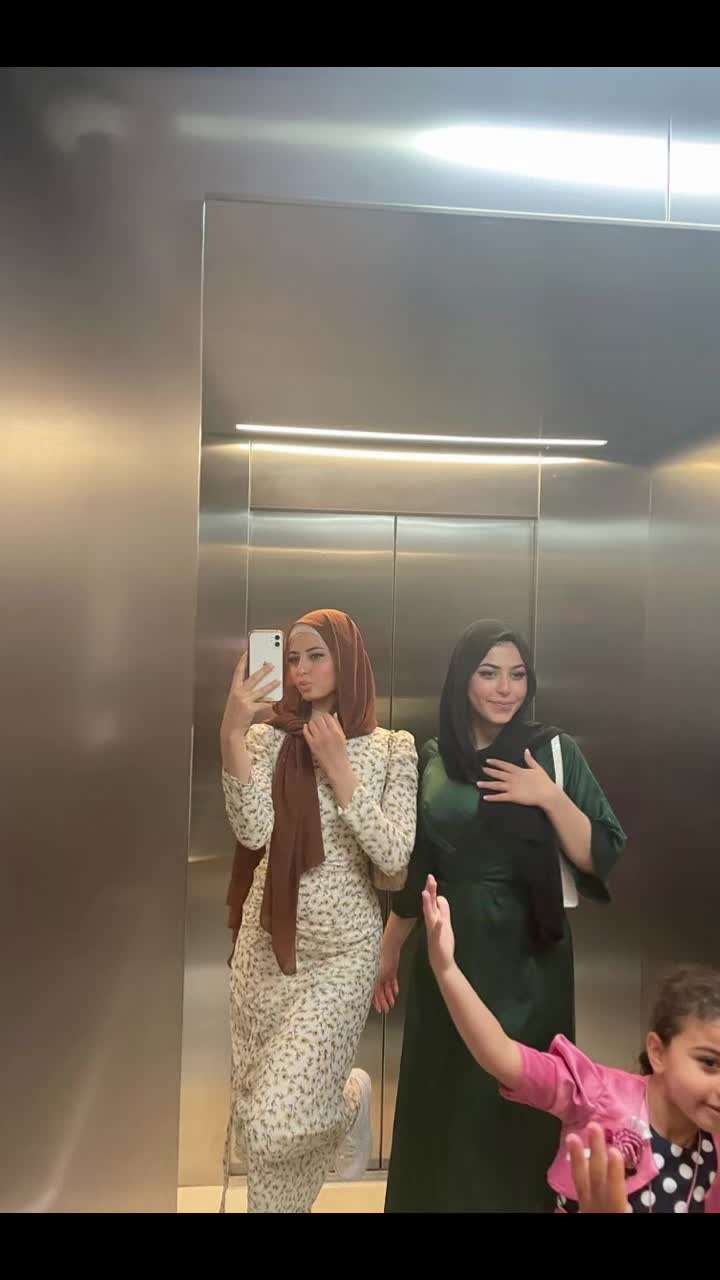 @Queen dubai ๐