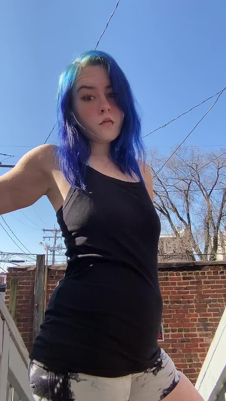 @its.courtneys.w0r1d