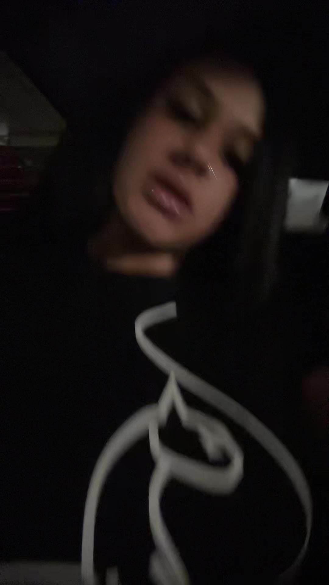 @🫶🏼