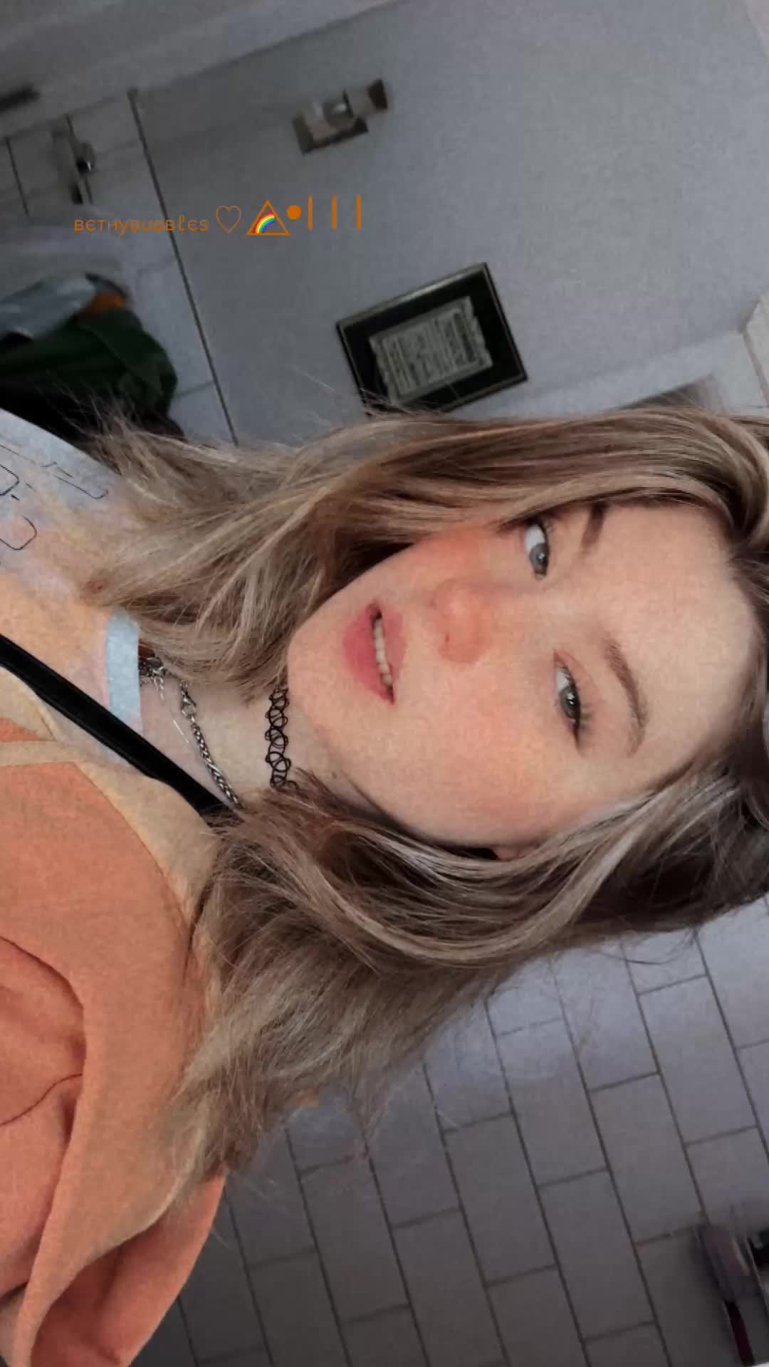 @𝓫𝓮𝓽𝓱𝔂𝓫𝓾𝓫𝓫𝓵𝓮𝓼