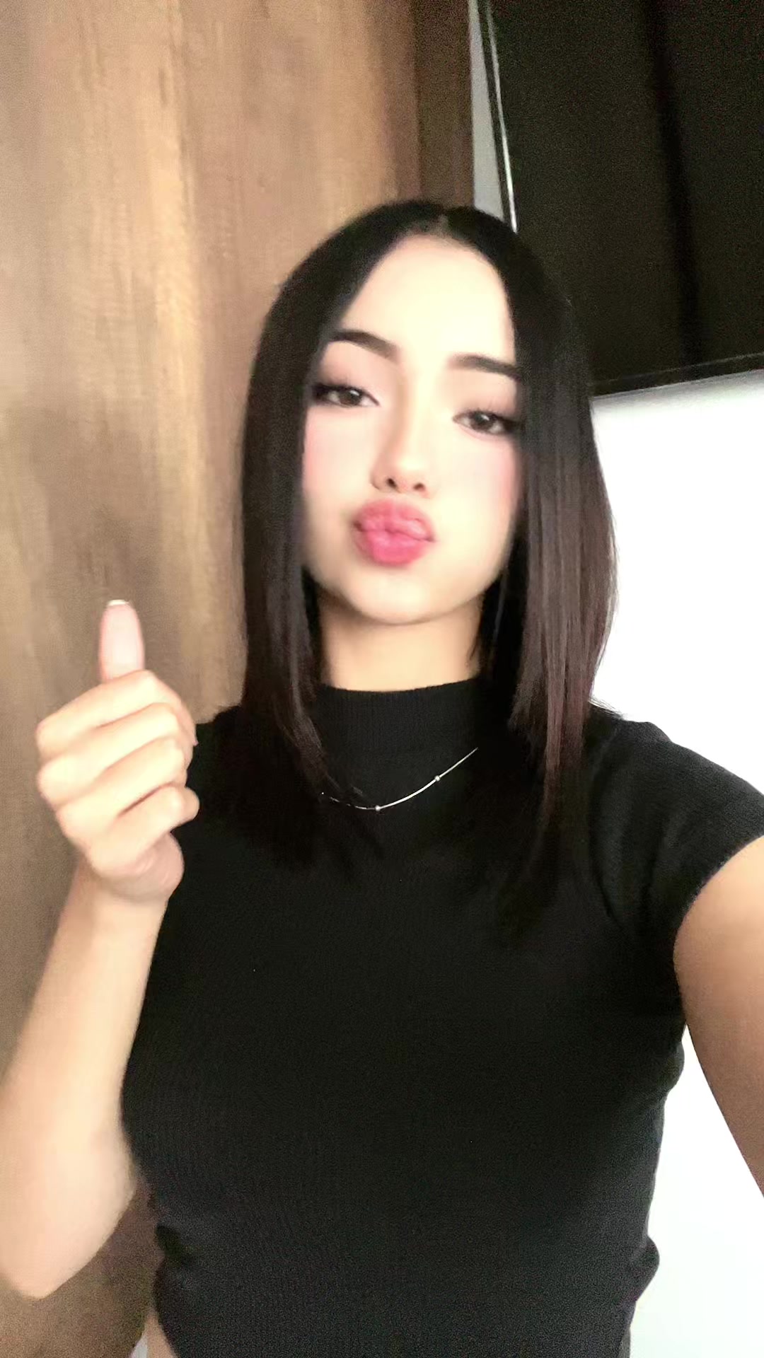 @𝒩 🧿