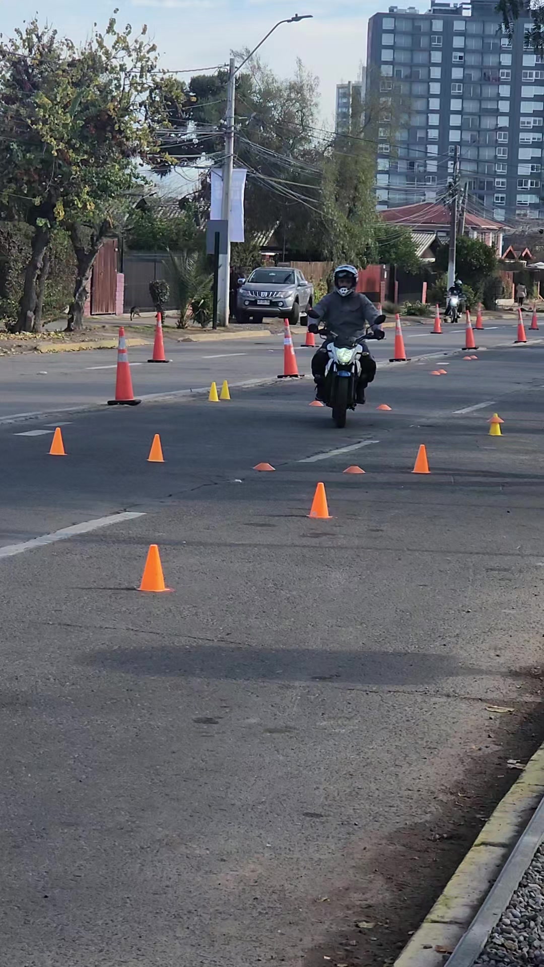 @CLASESDEMOTO.GIXXERMANIA
