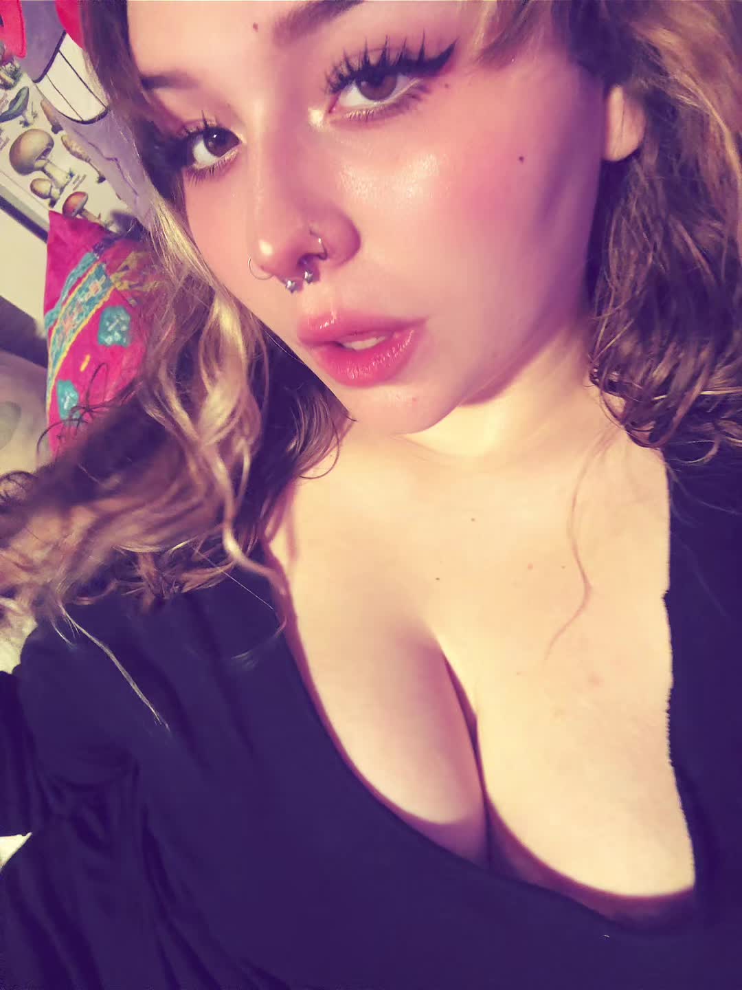 @꧁❤︎꧂