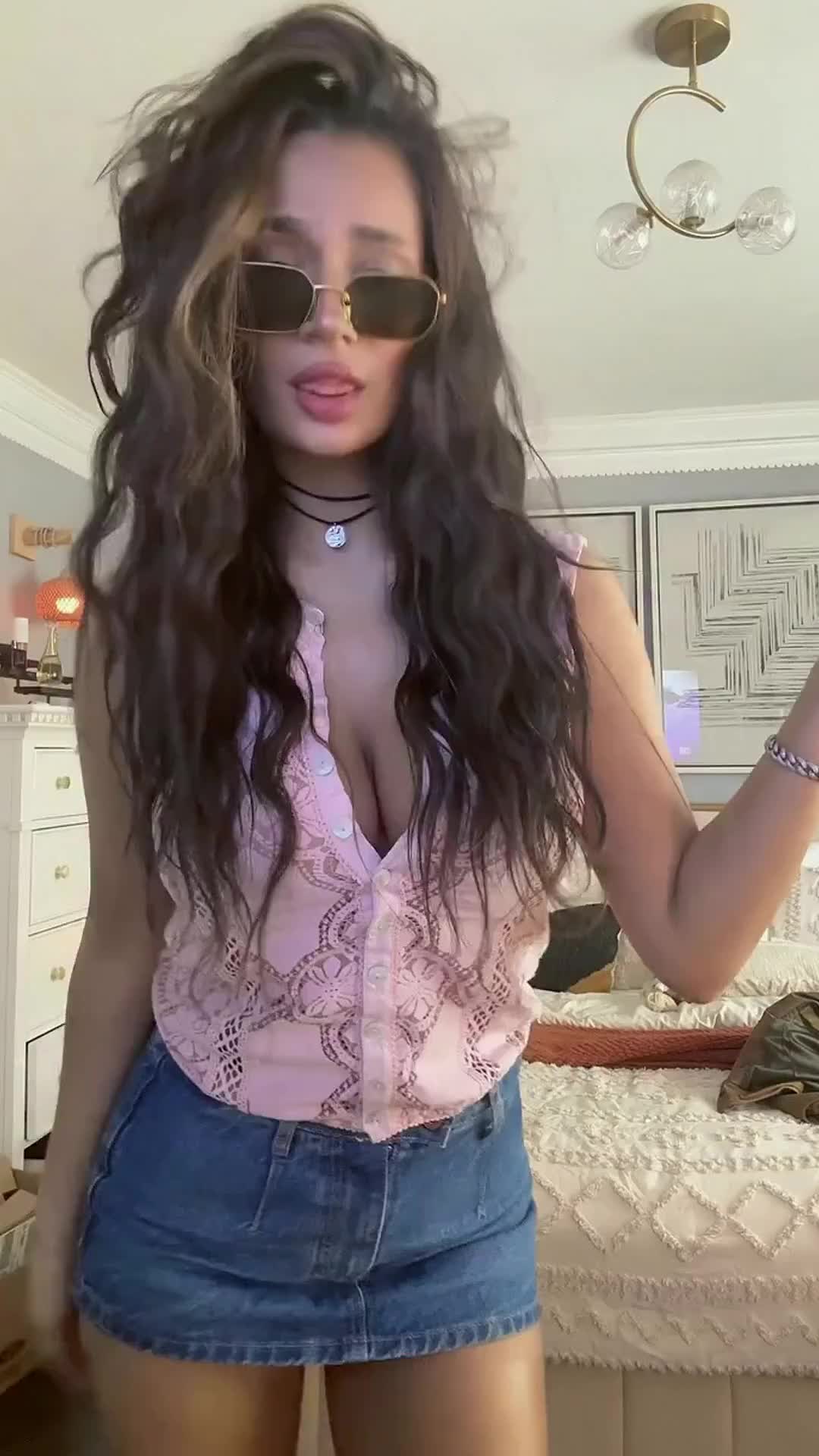 @Storytimeadriana
