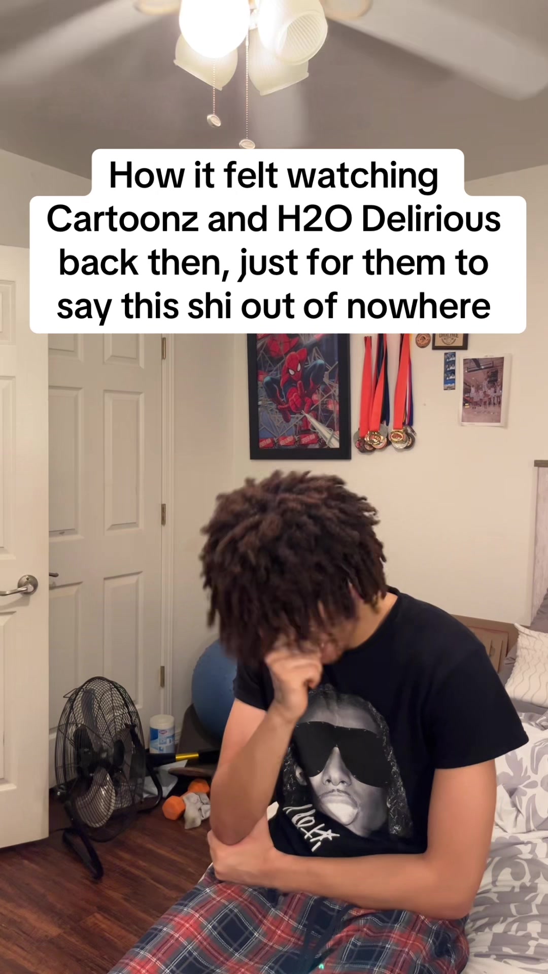 @ITZZ$kovie