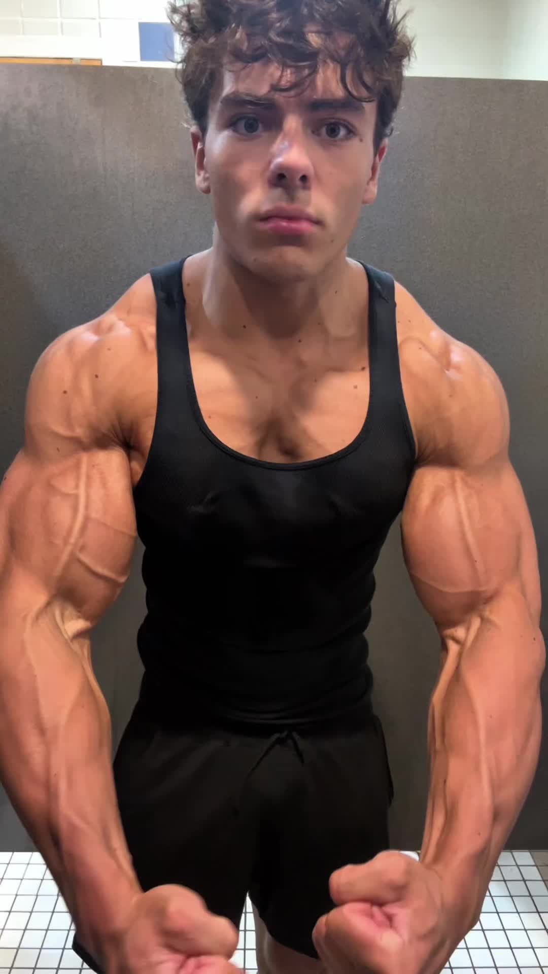 @nikolai