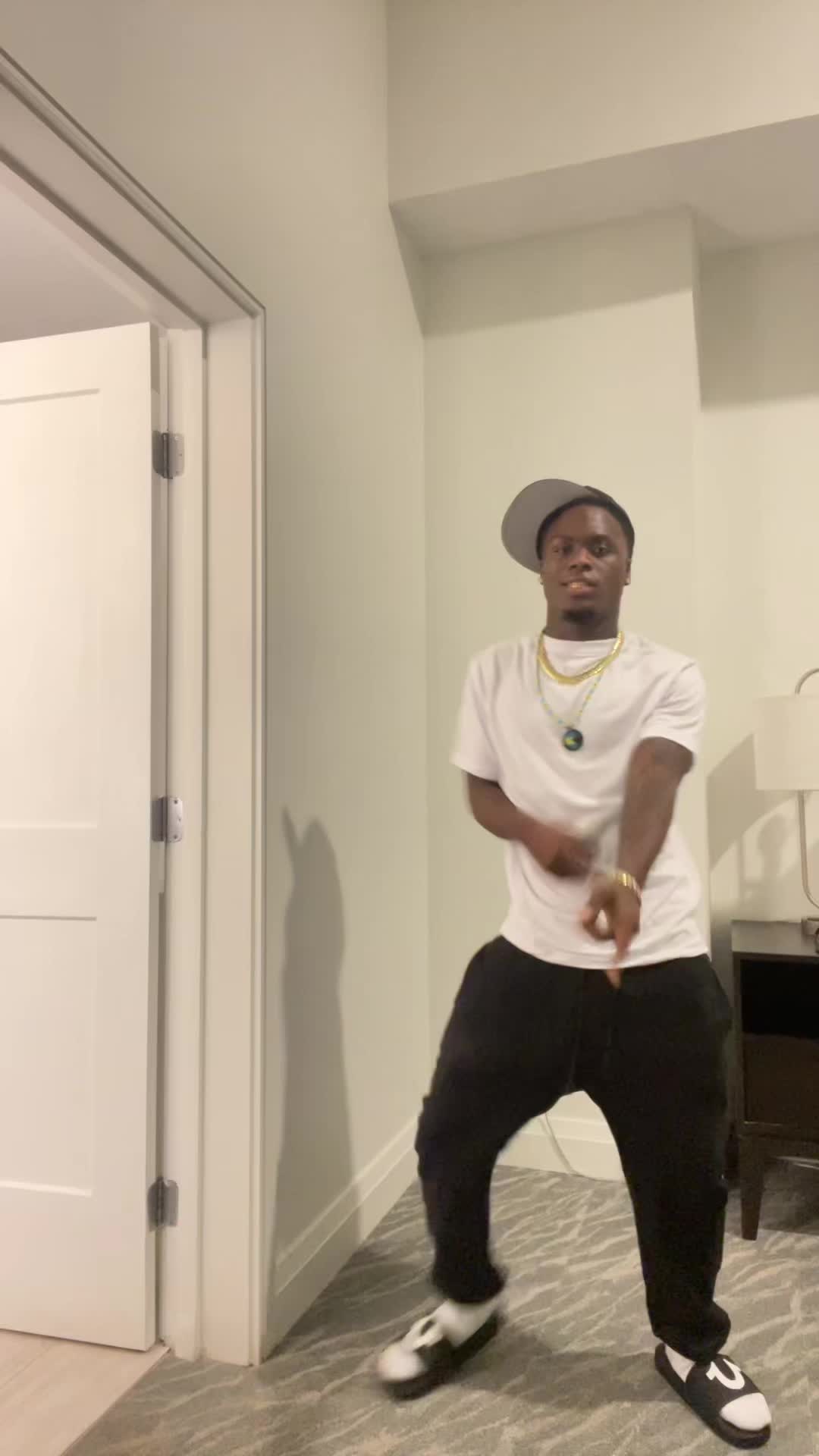 @FLAWDA🇧🇸