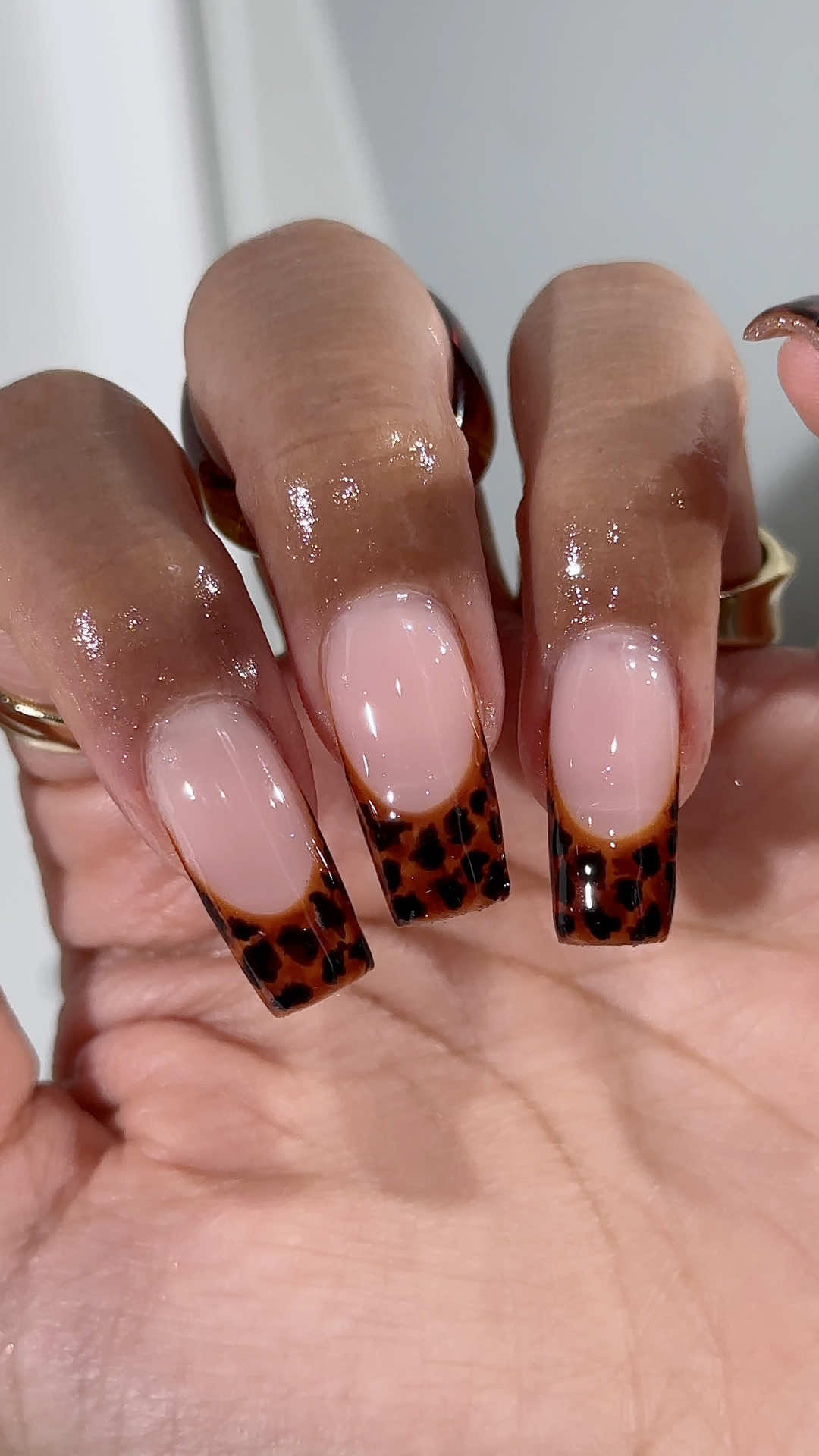 @bynicolemv