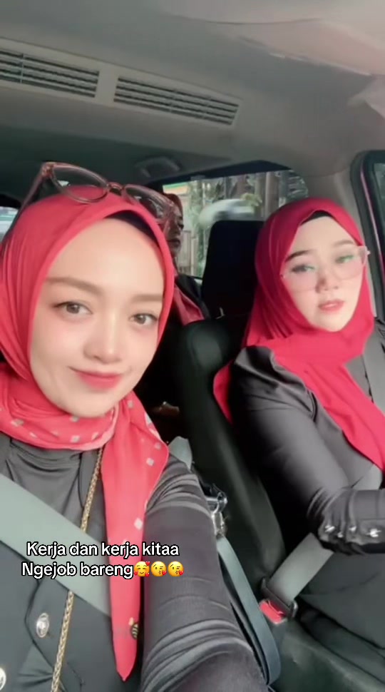 @yani mulyani
