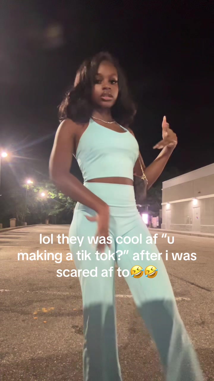 @kweendollita