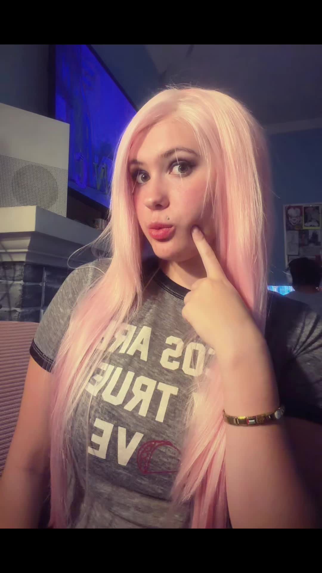 @Nana