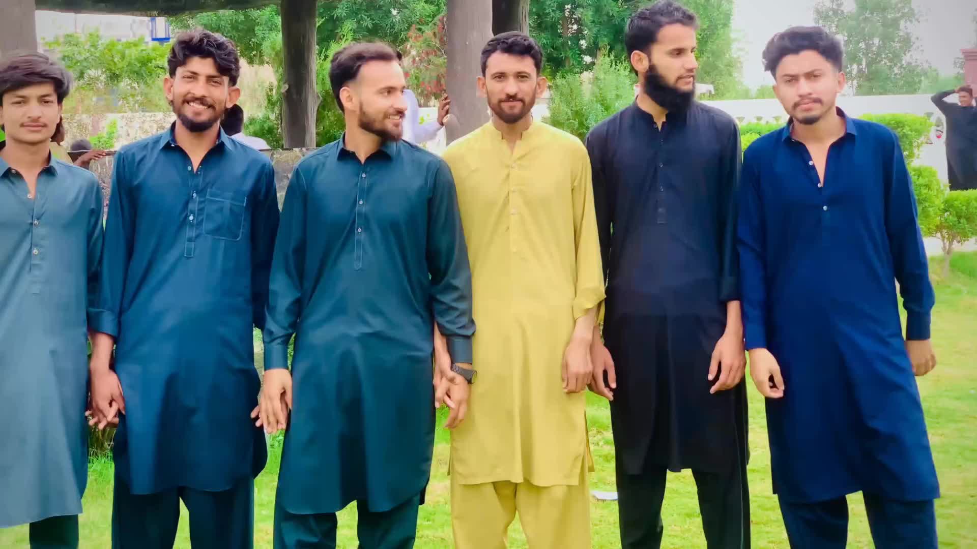 @ShahZaib Idrees ☠️💸