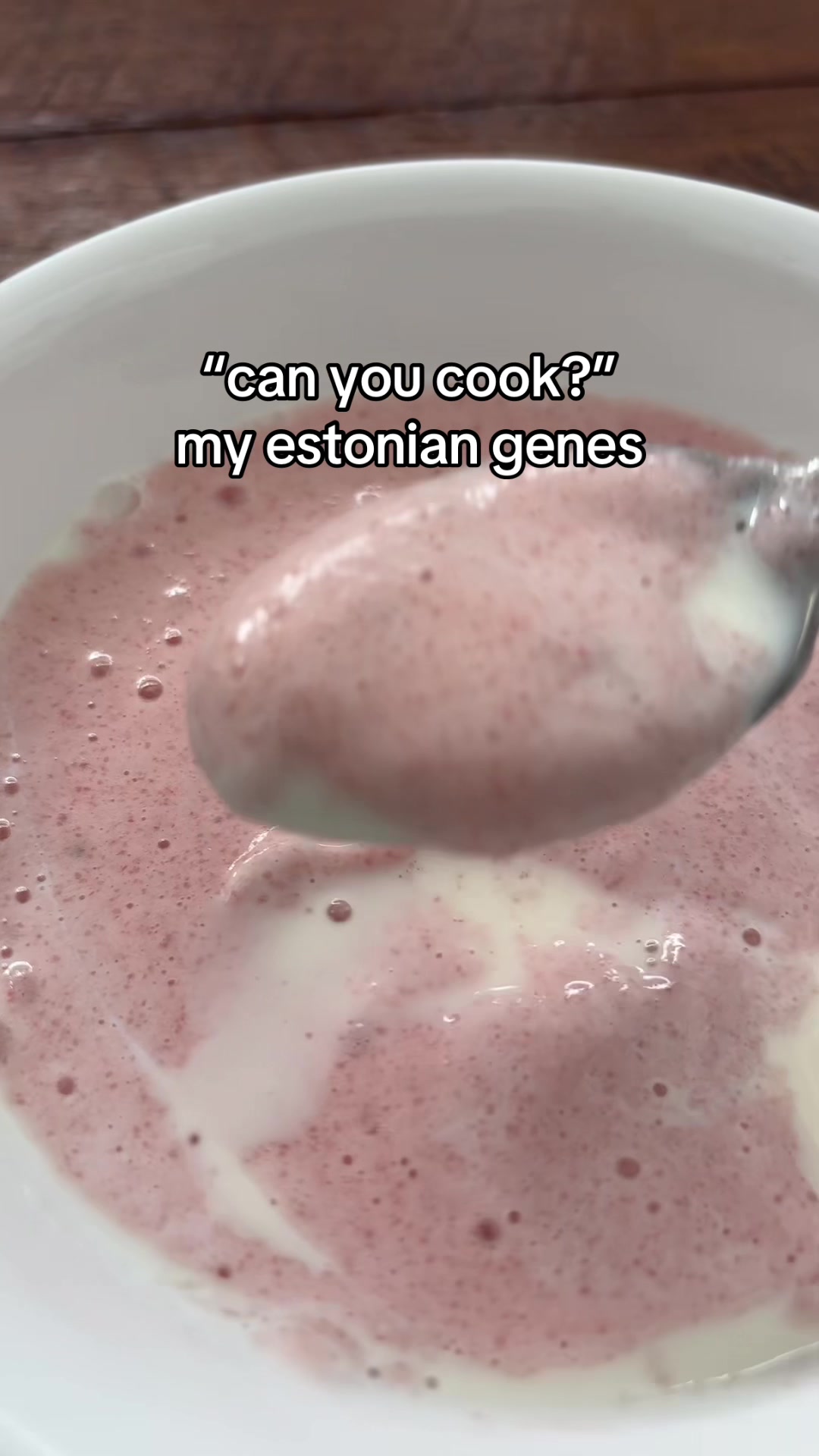 @𝓔