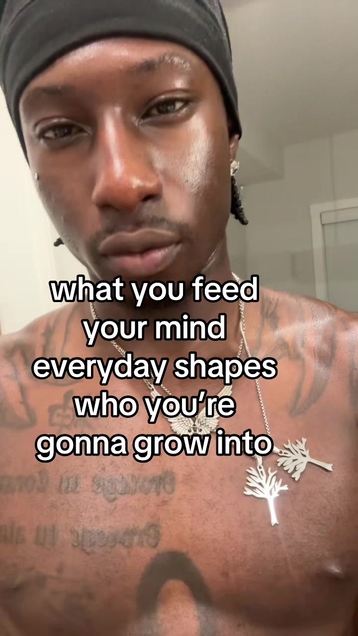 @￼