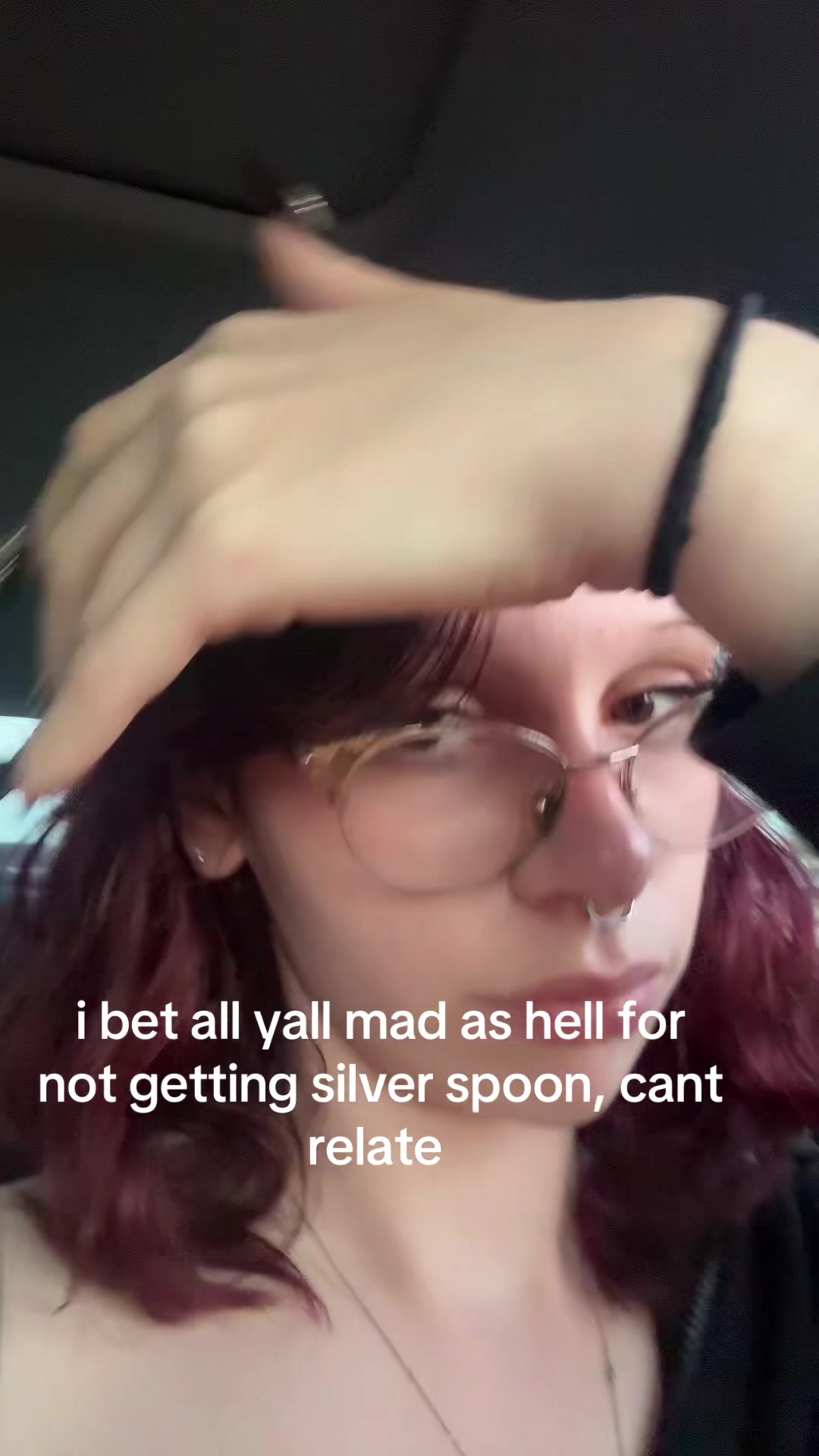 @v✨