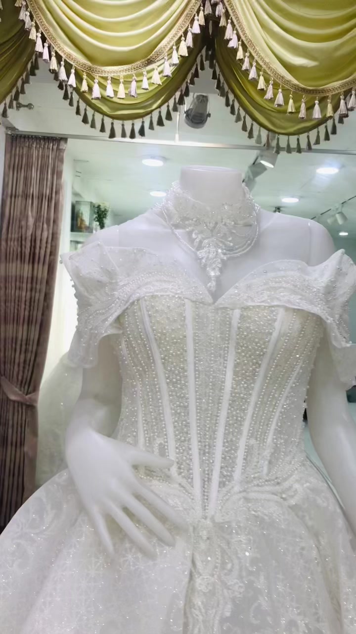@Panthakhin Wedding Dress Yng