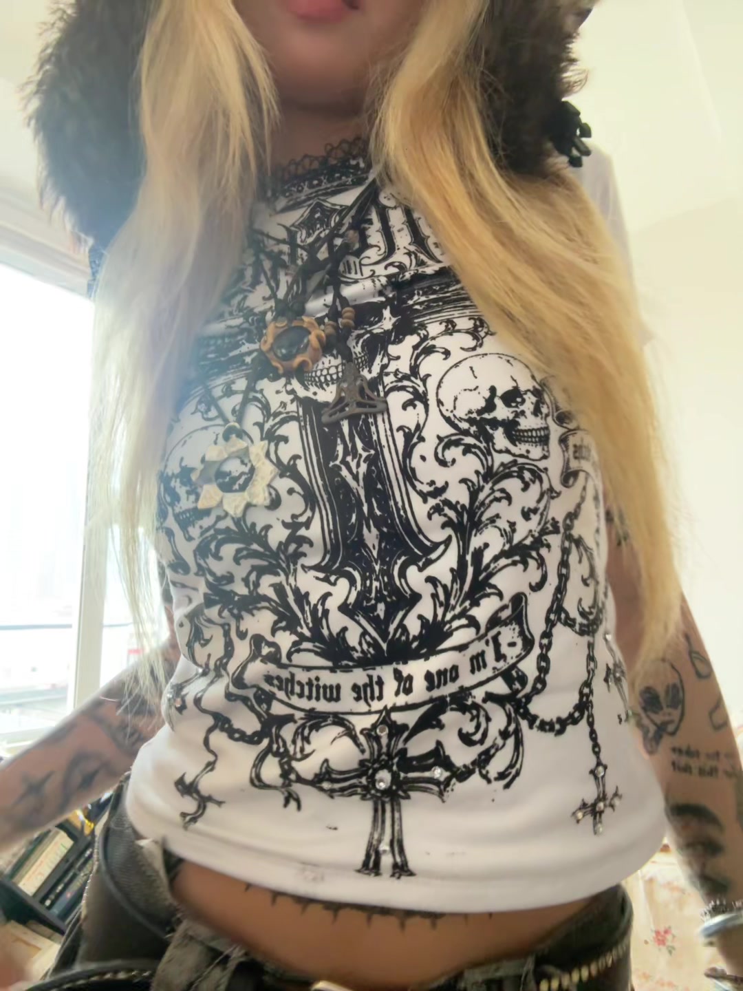 @afairyyouthrowaway