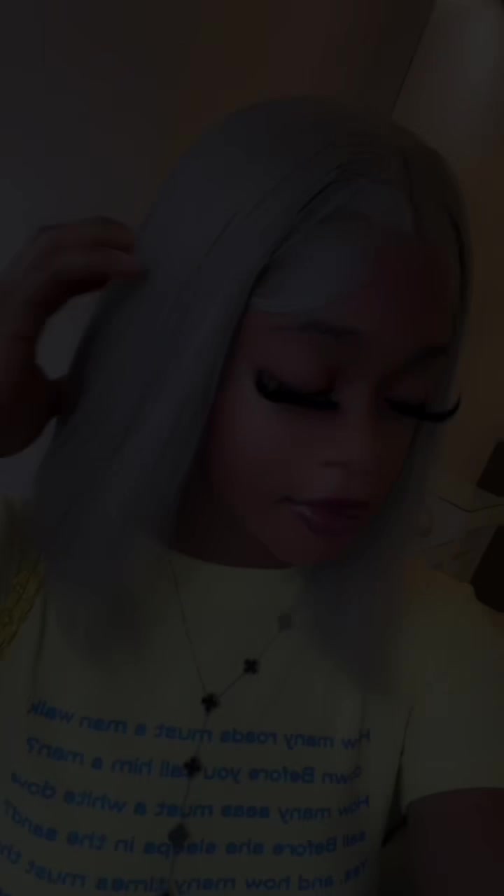@🌸ELLA🌸