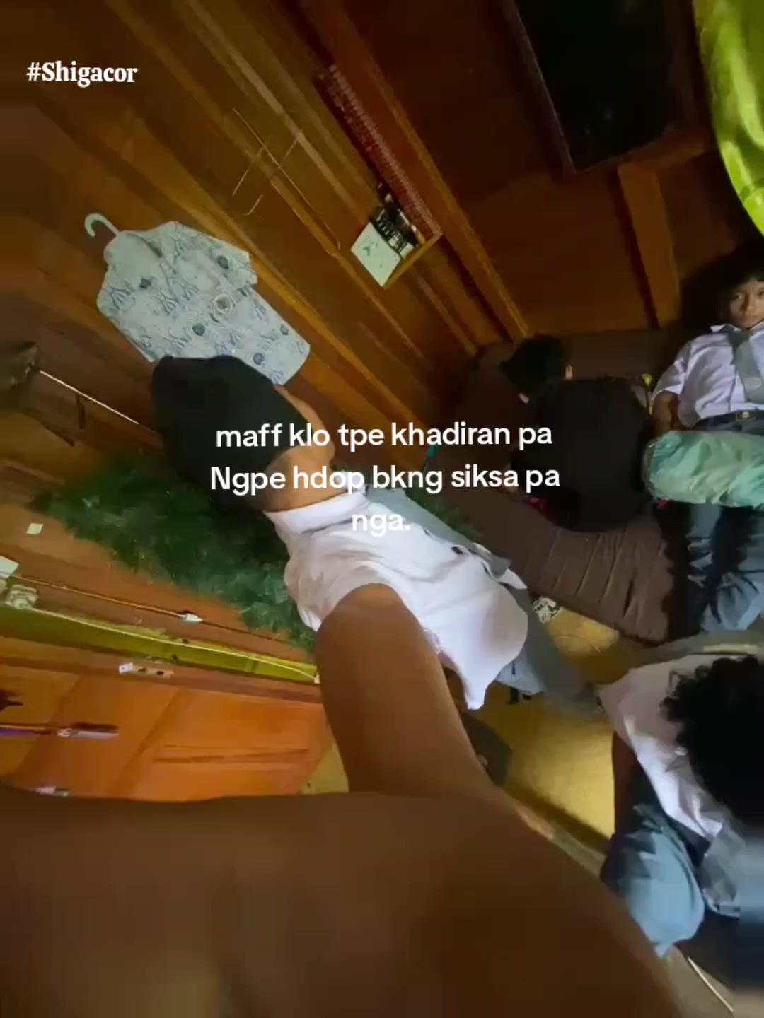 @SHII BANGET⚡