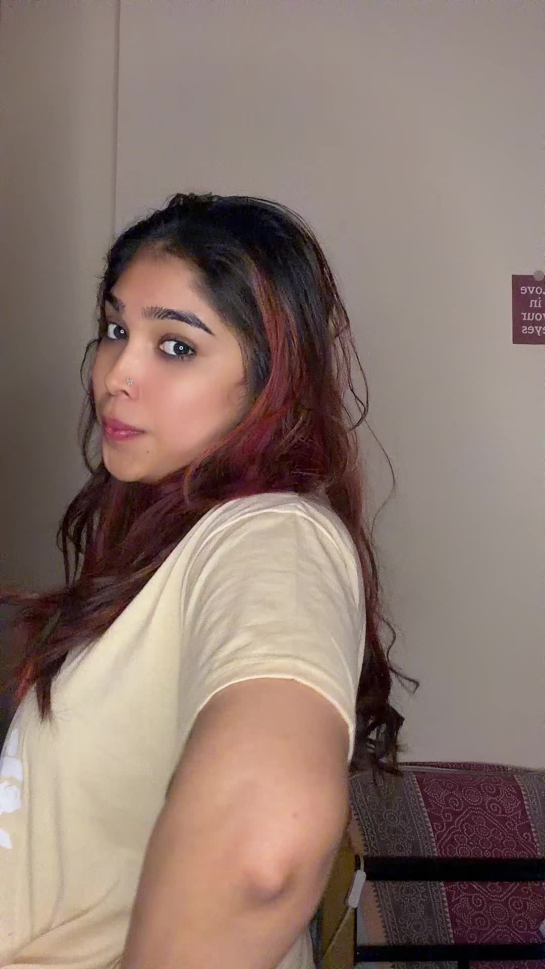 @maheena_mahi