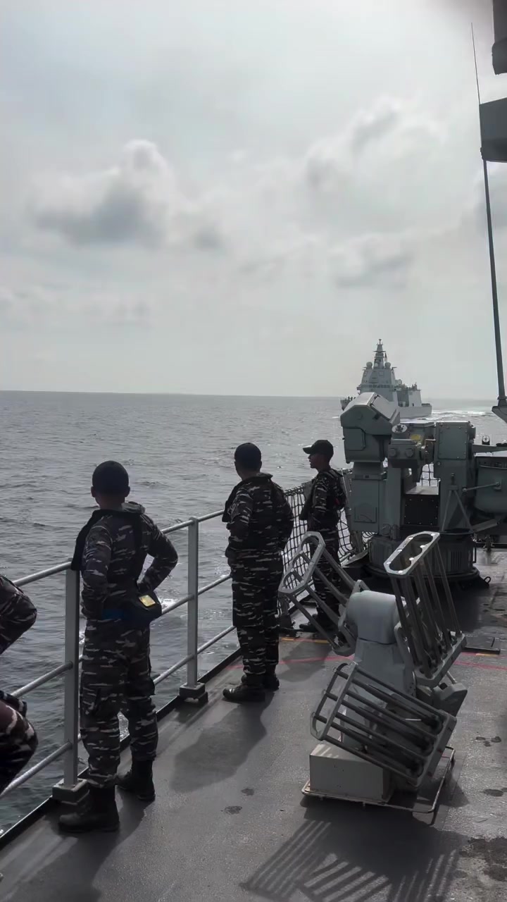@Av_linemilitary🇮🇩