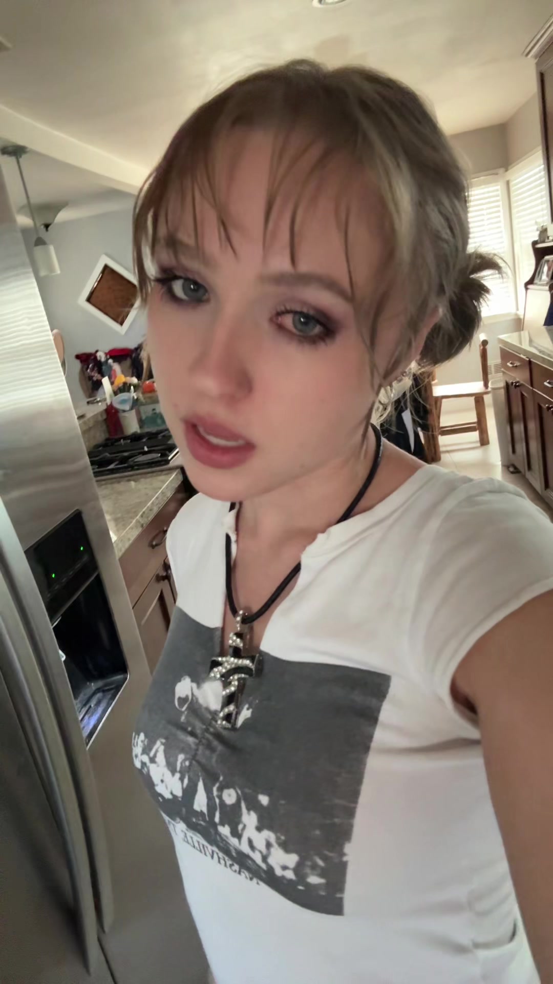 @Lily