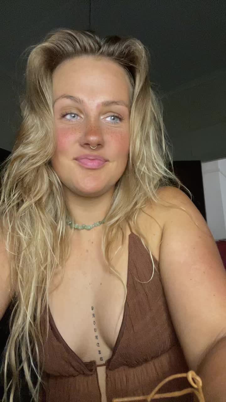 @messyhairedgal