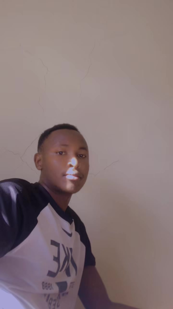 @Ian Ian🇰🇪