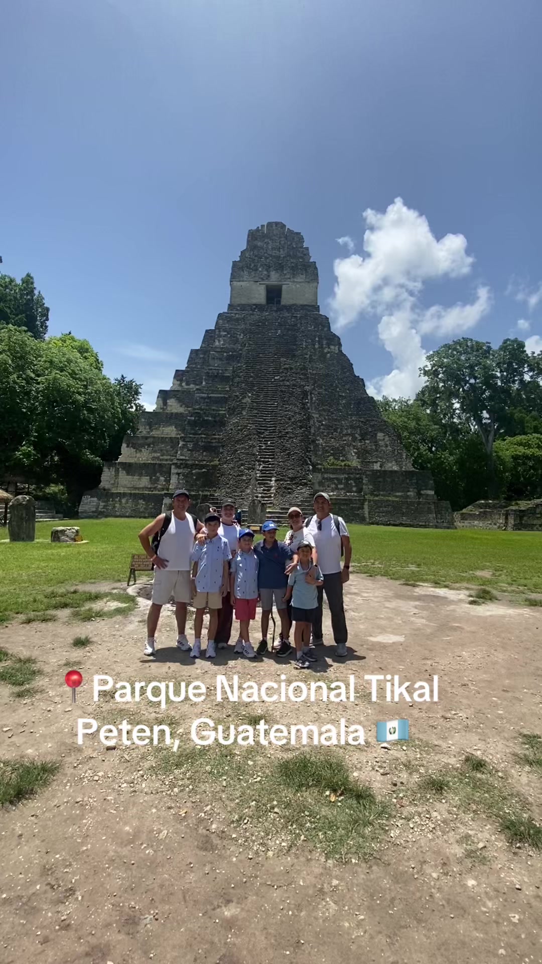 @Tony Tour&rsquo;s Pet&eacute;n_Guia_Local