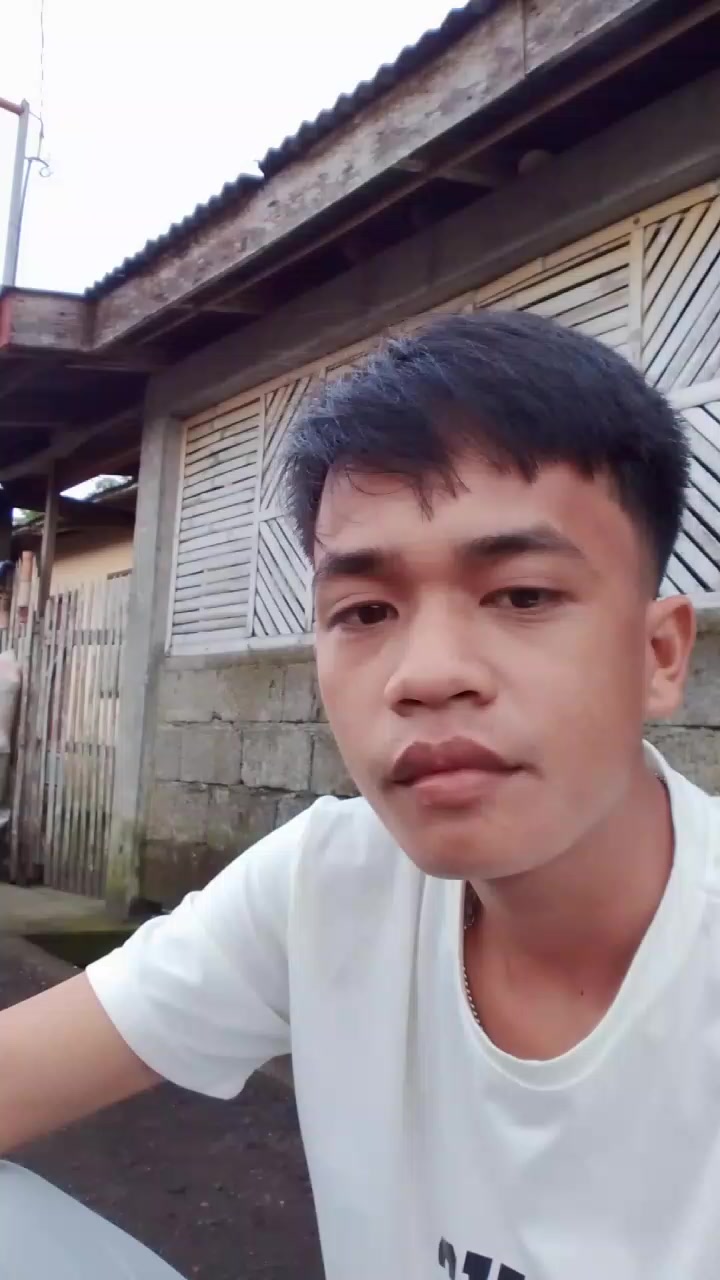 @L E X