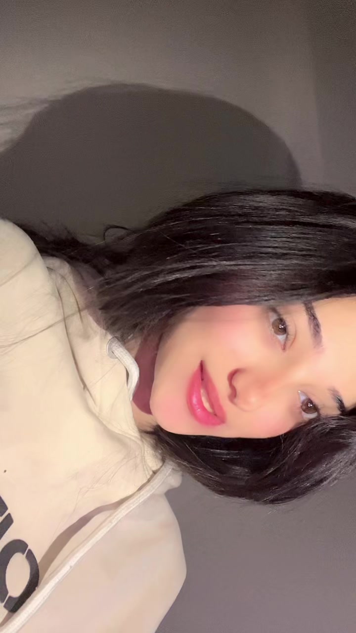 @jovy♥️✨️